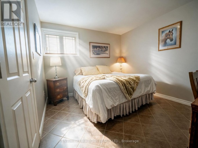6 MAPLEVIEW PLACE, North Bay (Airport), Ontario, P1C1N7