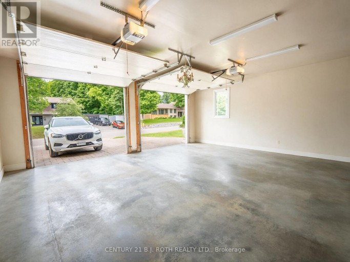 6 MAPLEVIEW PLACE, North Bay (Airport), Ontario, P1C1N7