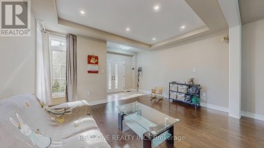 6 - 1815 FAIRPORT ROAD Pickering (Dunbarton) Ontario photo 2