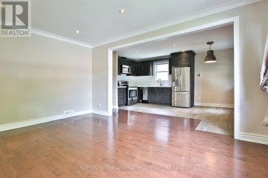 33 REGINA AVENUE Toronto (Englemount-Lawrence) Ontario photo 10