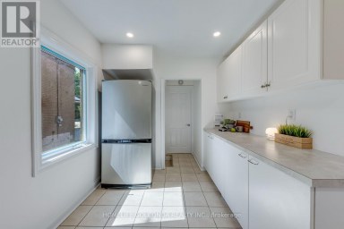 93 NORTH WOODROW BOULEVARD Toronto (Clairlea-Birchmount) Ontario photo 14