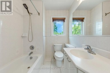 93 NORTH WOODROW BOULEVARD Toronto (Clairlea-Birchmount) Ontario photo 23