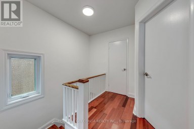 93 NORTH WOODROW BOULEVARD Toronto (Clairlea-Birchmount) Ontario photo 24