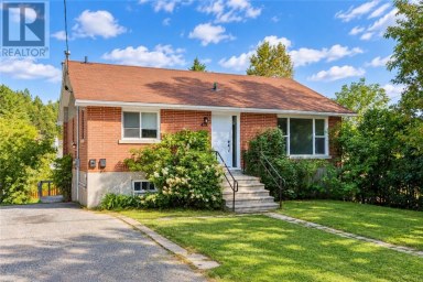 478 Ash Street Sudbury Ontario photo 1