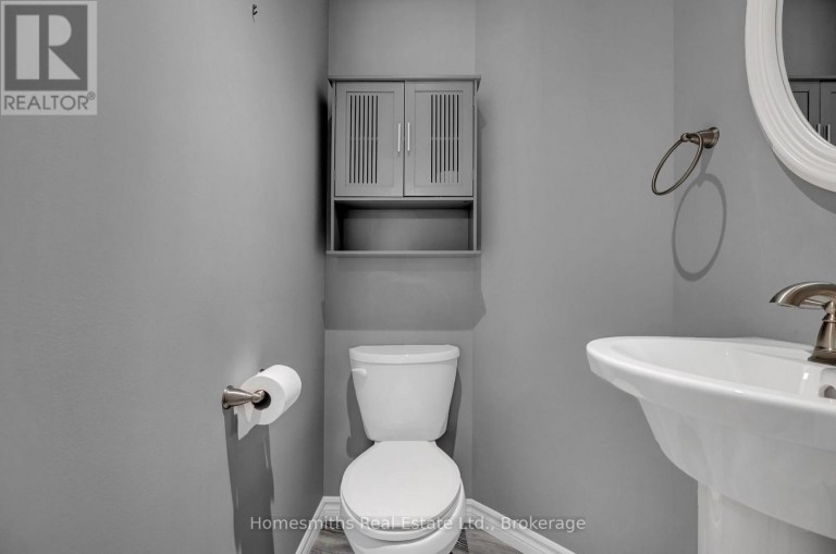 404 - 300 CROFT STREET, Port Hope, Ontario, L1A0E1