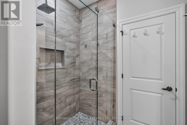 21 - 5 IRONS AVENUE, Selwyn, Ontario, K0L2H0