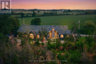 32 MCLARENS CREEK ROAD, Kawartha Lakes (Fenelon), Ontario