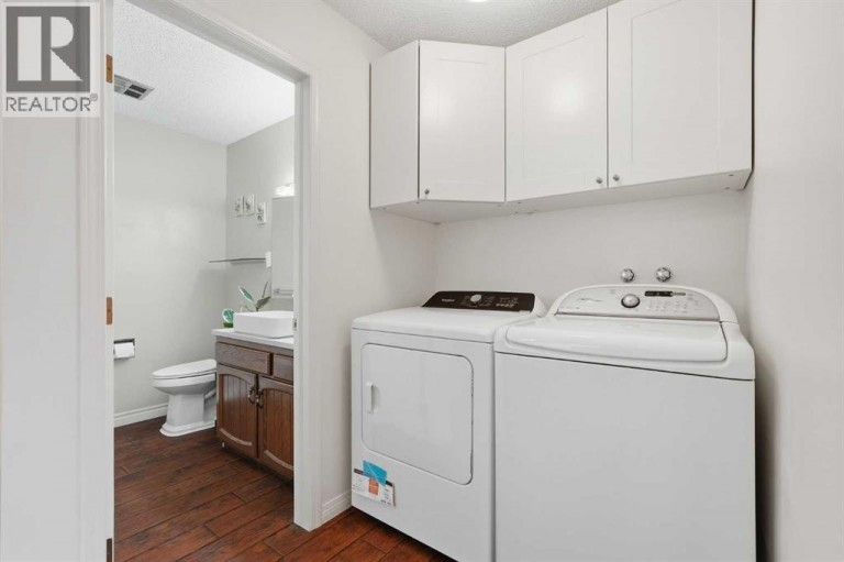 11 Edgemont Rise NW, Calgary, Alberta, T3A2K9
