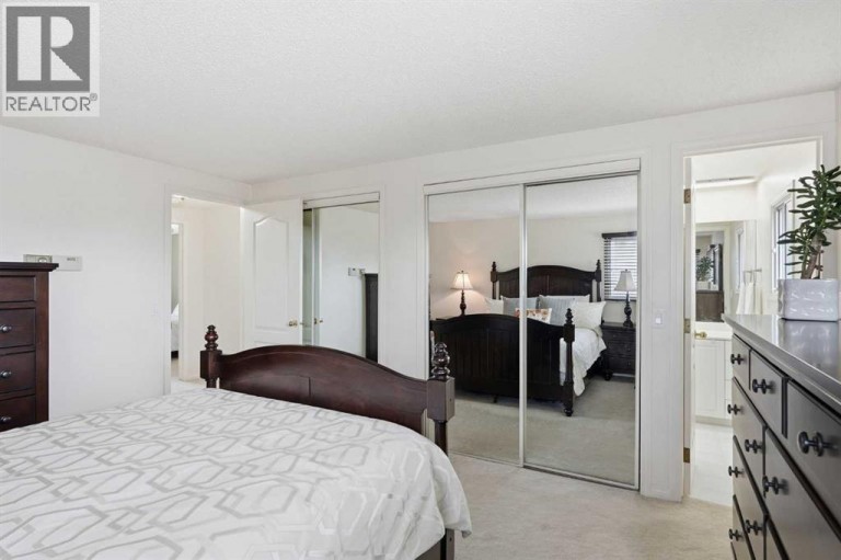 11 Edgemont Rise NW, Calgary, Alberta, T3A2K9