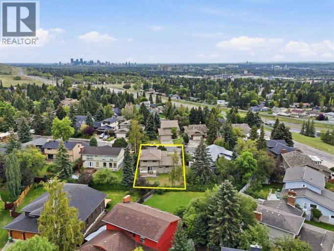 11 Edgemont Rise NW, Calgary, Alberta, T3A2K9
