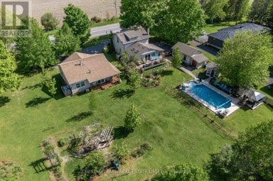 14782 LOYALIST PARKWAY Prince Edward County (Hallowell) Ontario photo 1