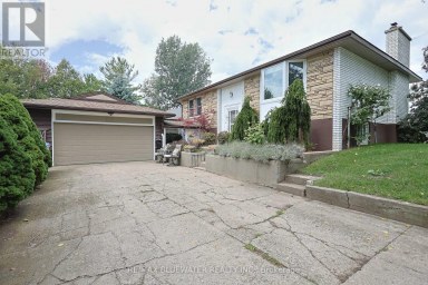 9997 EDWARD STREET Lambton Shores (Port Franks) Ontario photo 2