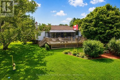 9997 EDWARD STREET Lambton Shores (Port Franks) Ontario photo 3