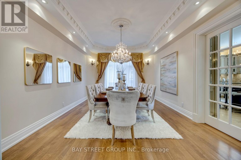 56 WINCHESTER LANE, Richmond Hill (South Richvale), Ontario, L4C6Y7