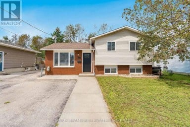396 MARY STREET Orillia Ontario photo 1