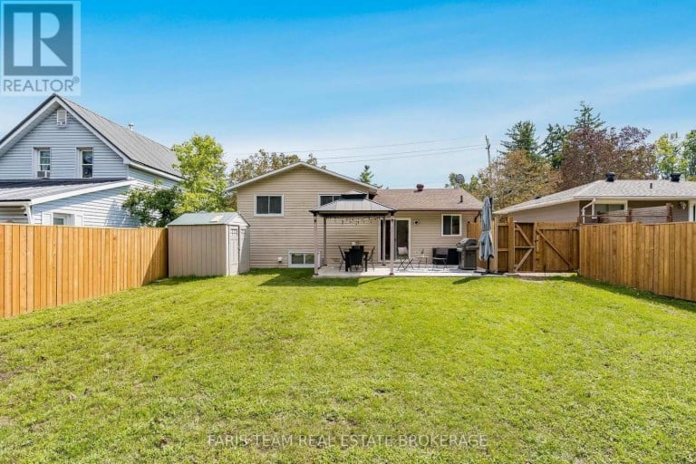 396 MARY STREET, Orillia, Ontario, L3V3G3