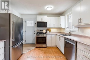 396 MARY STREET Orillia Ontario photo 4