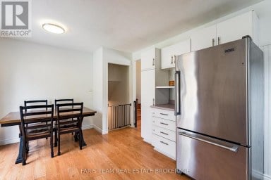 396 MARY STREET Orillia Ontario photo 7