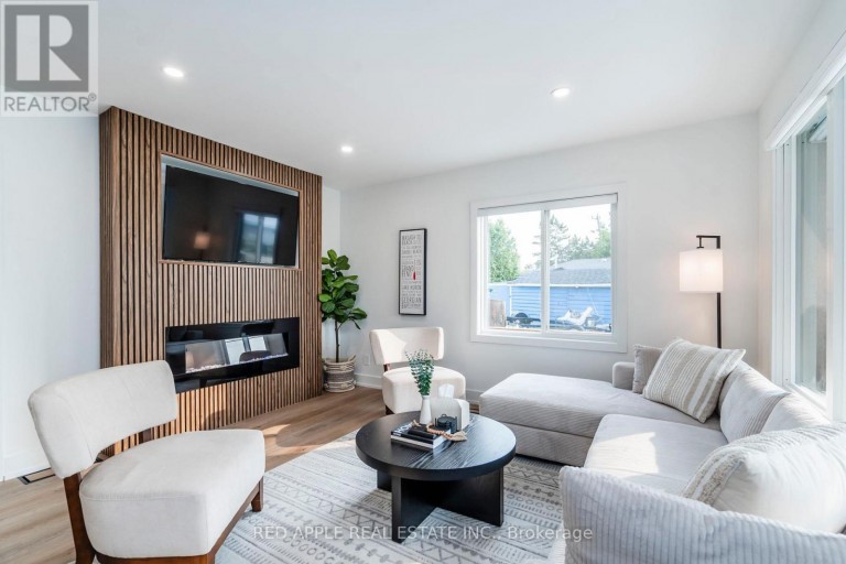 205 HOYT AVENUE, Tay (Victoria Harbour), Ontario, L0K2A0