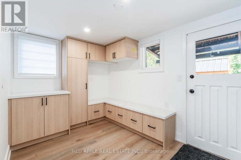 205 HOYT AVENUE, Tay (Victoria Harbour), Ontario, L0K2A0