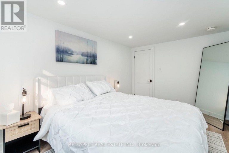 205 HOYT AVENUE, Tay (Victoria Harbour), Ontario, L0K2A0