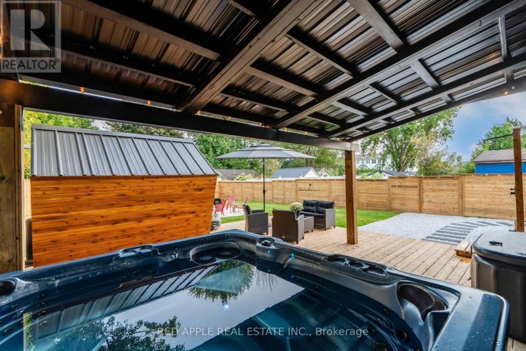 205 HOYT AVENUE, Tay (Victoria Harbour), Ontario, L0K2A0