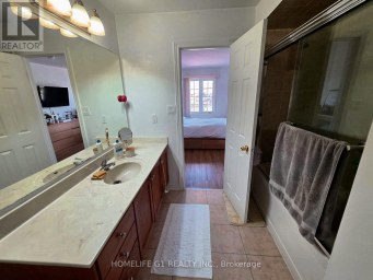 62 DEWSIDE DRIVE Brampton (Sandringham-Wellington) Ontario photo 17