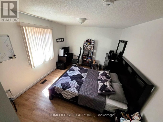 62 DEWSIDE DRIVE, Brampton (Sandringham-Wellington), Ontario, L6R0X5