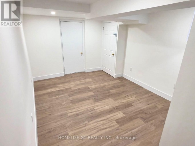 62 DEWSIDE DRIVE, Brampton (Sandringham-Wellington), Ontario, L6R0X5