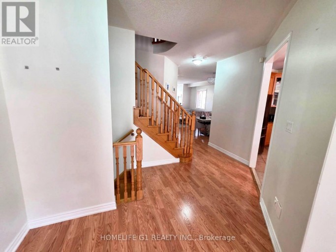 62 DEWSIDE DRIVE, Brampton (Sandringham-Wellington), Ontario, L6R0X5