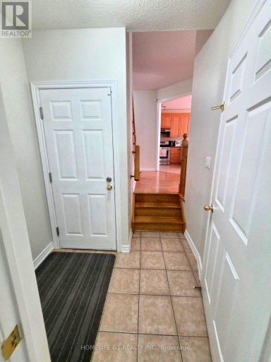 62 DEWSIDE DRIVE, Brampton (Sandringham-Wellington), Ontario, L6R0X5