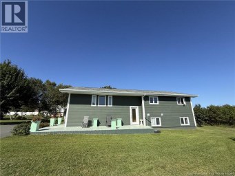 8203 Rue St-Paul Bas-Caraquet New Brunswick photo 2