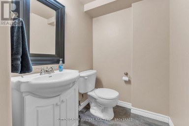 384 EMERALD STREET, Kingston (City Northwest) Ontario