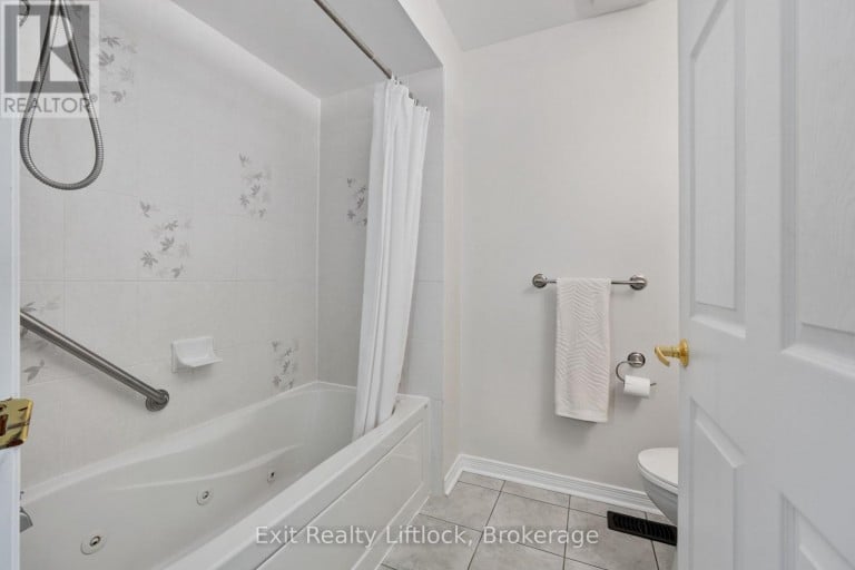 629 TULLY CRESCENT, Peterborough (Monaghan Ward 2), Ontario, K9K0B1
