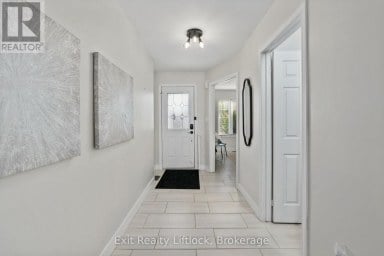 629 TULLY CRESCENT Peterborough (Monaghan Ward 2) Ontario photo 3