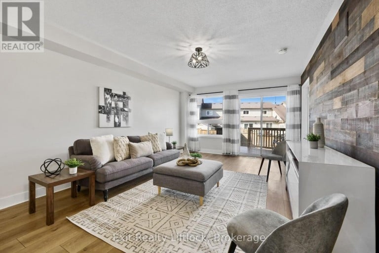 629 TULLY CRESCENT, Peterborough (Monaghan Ward 2), Ontario, K9K0B1