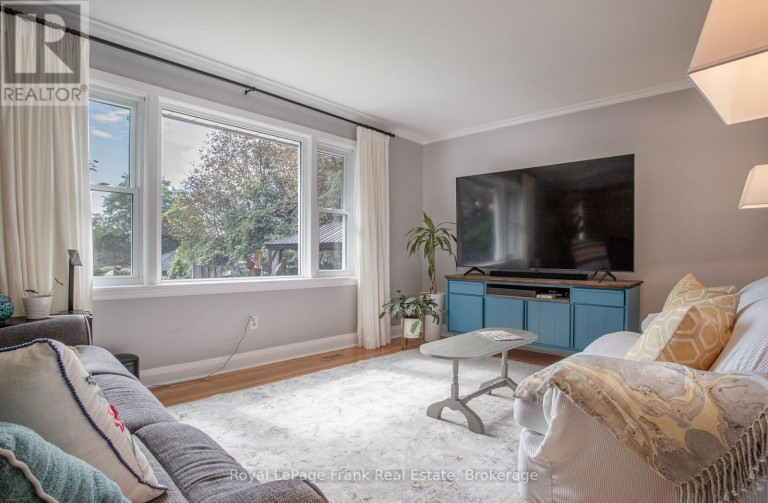 387 ABERDEEN AVENUE, Peterborough (Northcrest Ward 5), Ontario, K9H4X5
