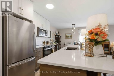 302-20 HILLSIDE MEADOW DRIVE Quinte West (Murray Ward) Ontario photo 6