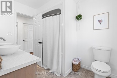 39 SPRINGDALE DRIVE Kawartha Lakes (Lindsay) Ontario photo 20