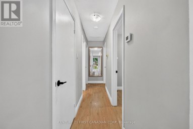 23 BRUNSWICK AVENUE London North (North I) Ontario photo 12