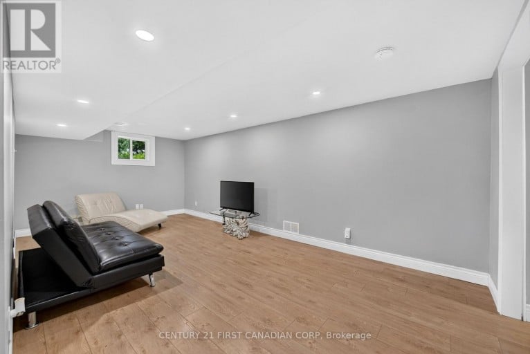 23 BRUNSWICK AVENUE, London North (North I), Ontario, N6G3K4