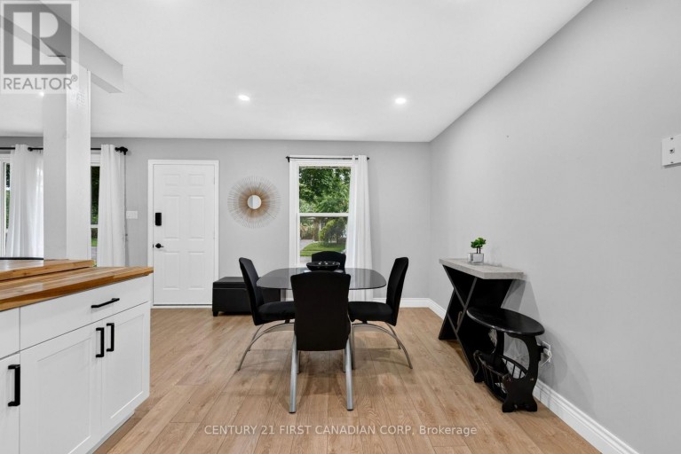 23 BRUNSWICK AVENUE, London North (North I), Ontario, N6G3K4