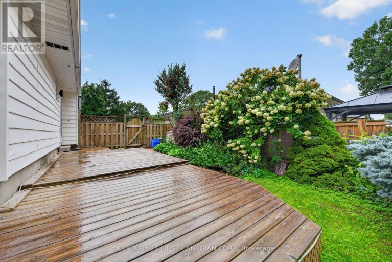 23 BRUNSWICK AVENUE, London North (North I), Ontario, N6G3K4