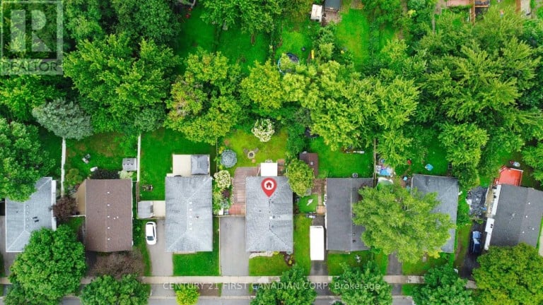 23 BRUNSWICK AVENUE, London North (North I), Ontario, N6G3K4