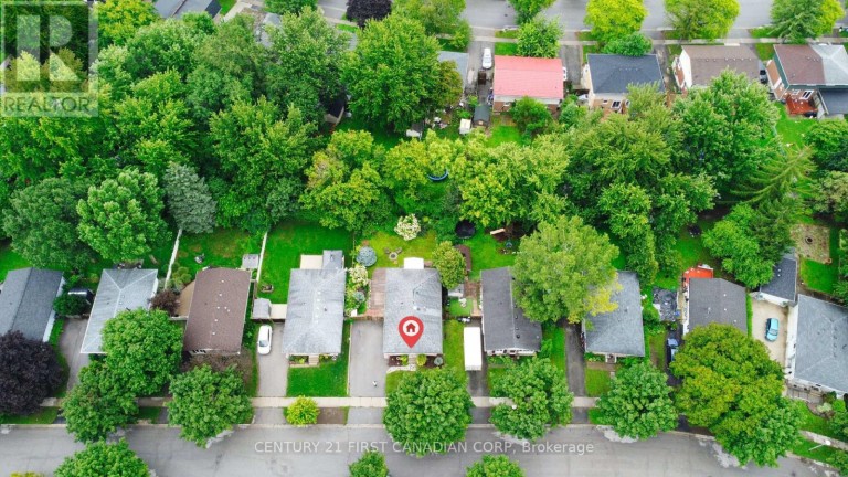 23 BRUNSWICK AVENUE, London North (North I), Ontario, N6G3K4