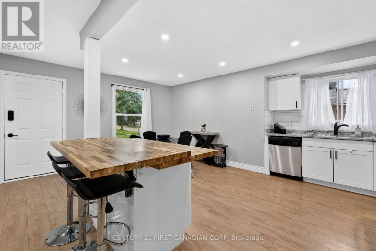 23 BRUNSWICK AVENUE, London North (North I), Ontario, N6G3K4