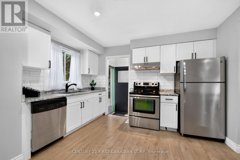 23 BRUNSWICK AVENUE, London North (North I), Ontario, N6G3K4