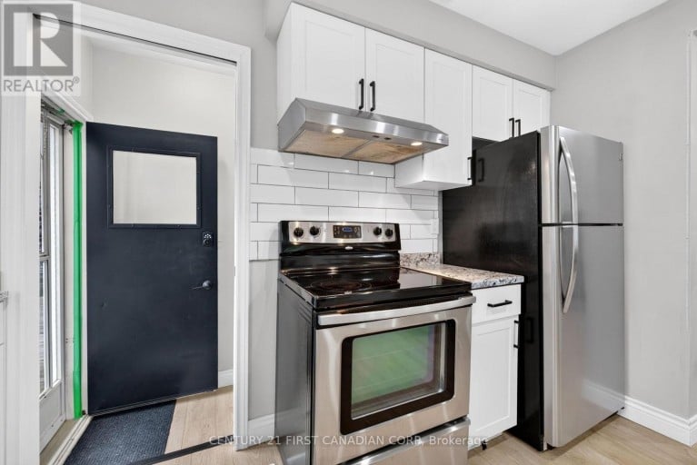 23 BRUNSWICK AVENUE, London North (North I), Ontario, N6G3K4