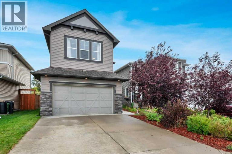 32 Lakewood Circle, Strathmore, Alberta, T1P0G6
