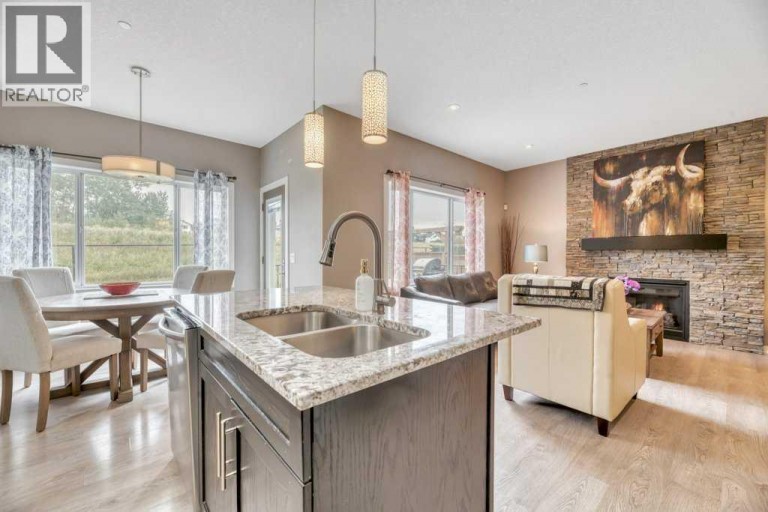 32 Lakewood Circle, Strathmore, Alberta, T1P0G6